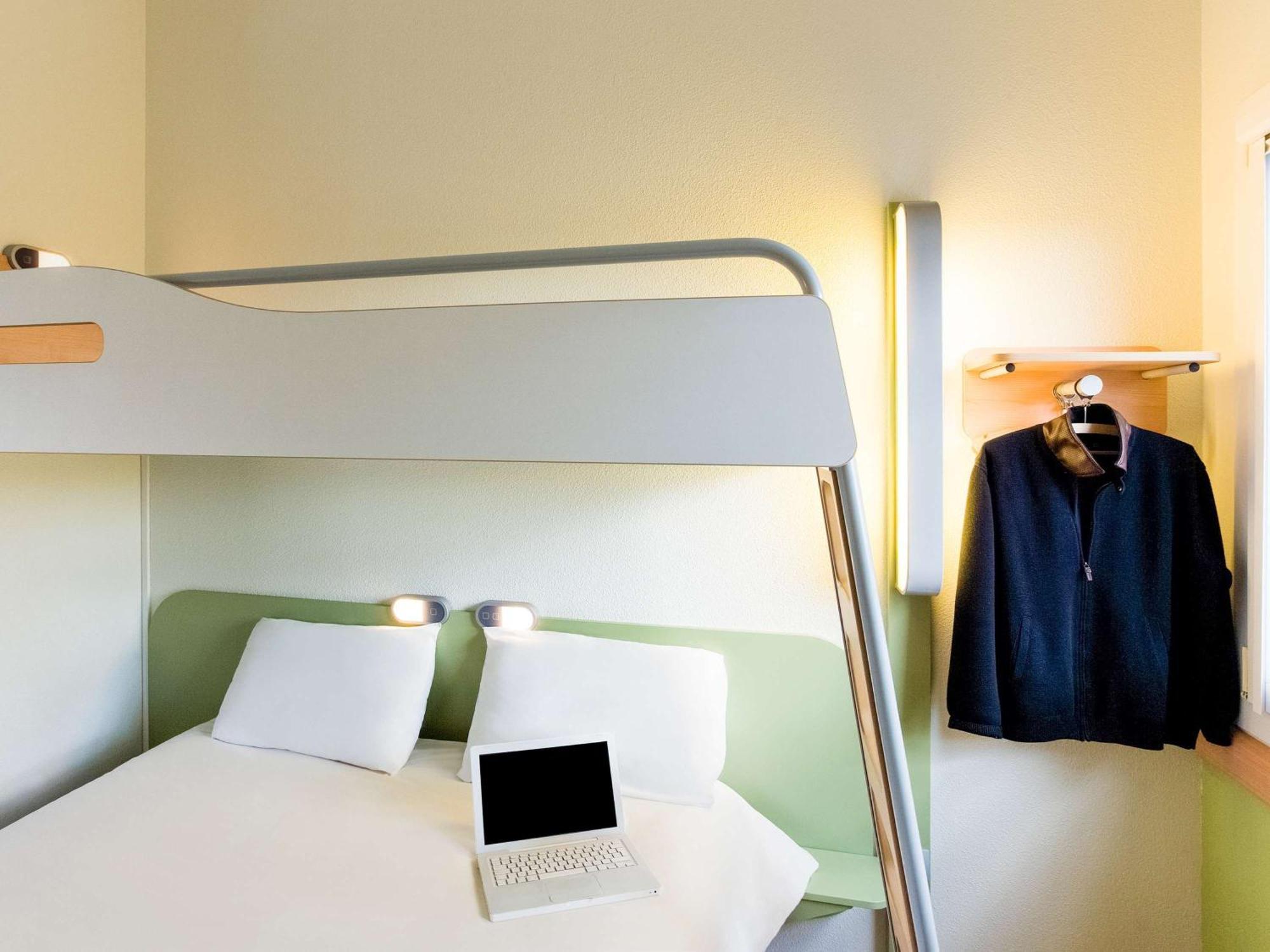 Ibis Budget Nantes Sainte Luce - Hotel Renove Экстерьер фото
