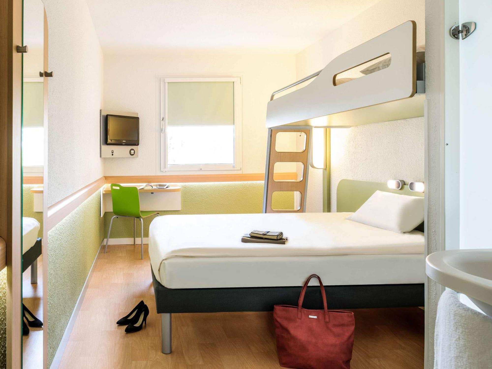 Ibis Budget Nantes Sainte Luce - Hotel Renove Экстерьер фото