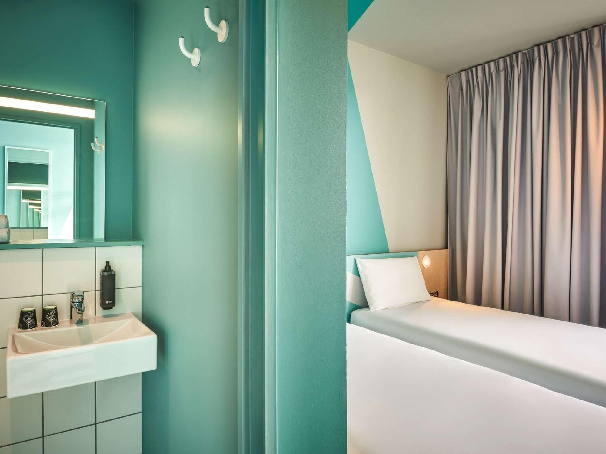 Ibis Budget Nantes Sainte Luce - Hotel Renove Экстерьер фото