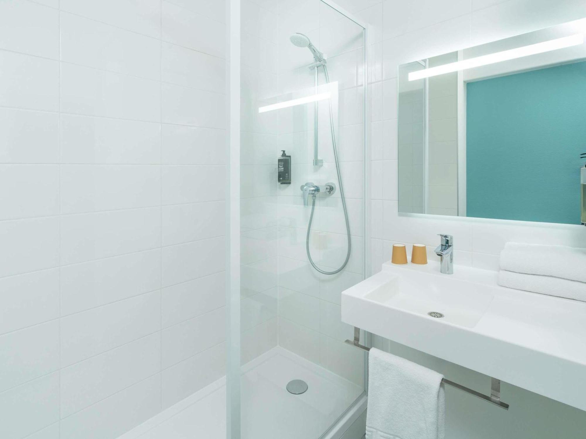 Ibis Budget Nantes Sainte Luce - Hotel Renove Экстерьер фото