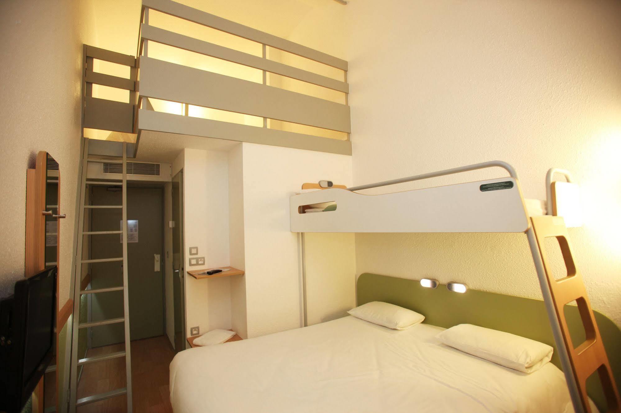 Ibis Budget Nantes Sainte Luce - Hotel Renove Экстерьер фото