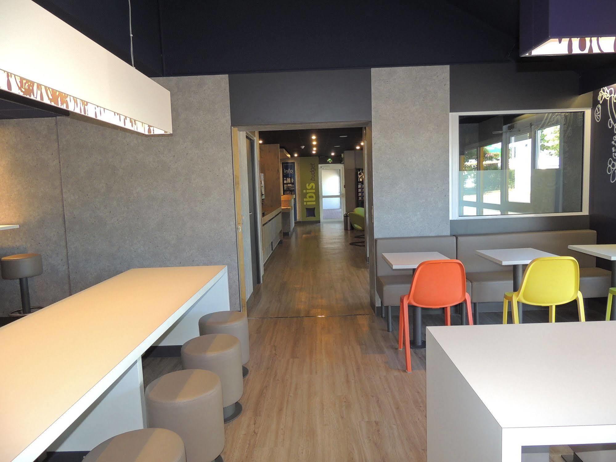 Ibis Budget Nantes Sainte Luce - Hotel Renove Экстерьер фото